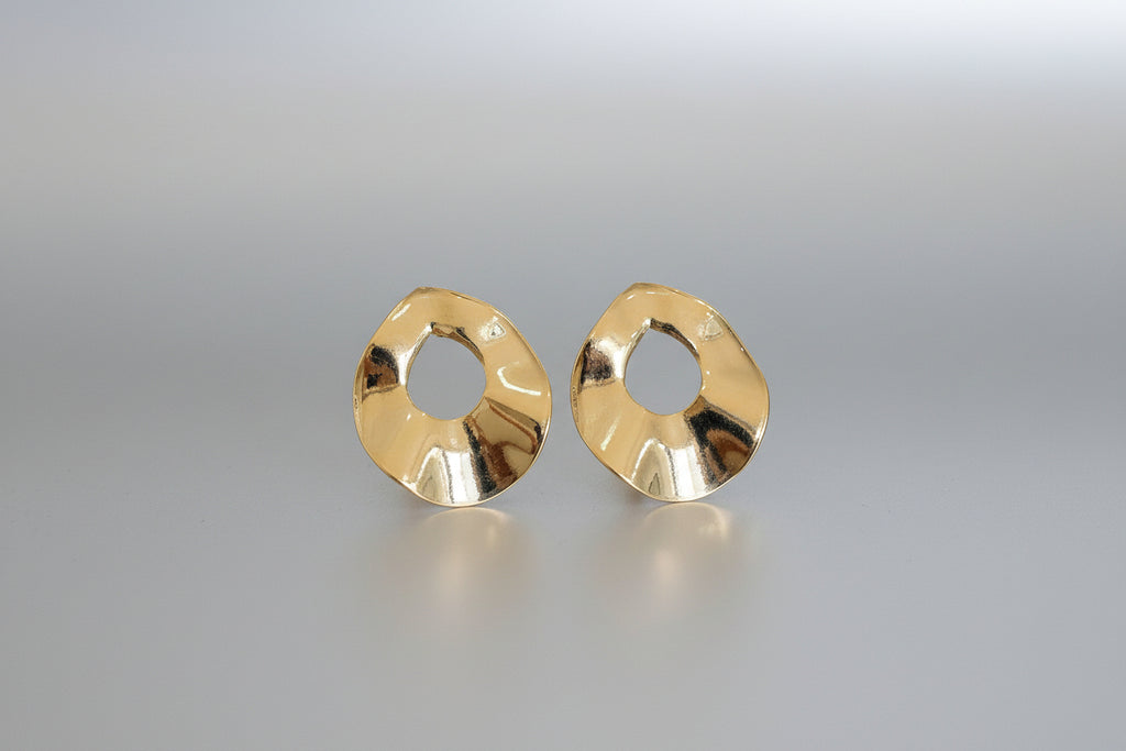 Brinco Orbe Dourado