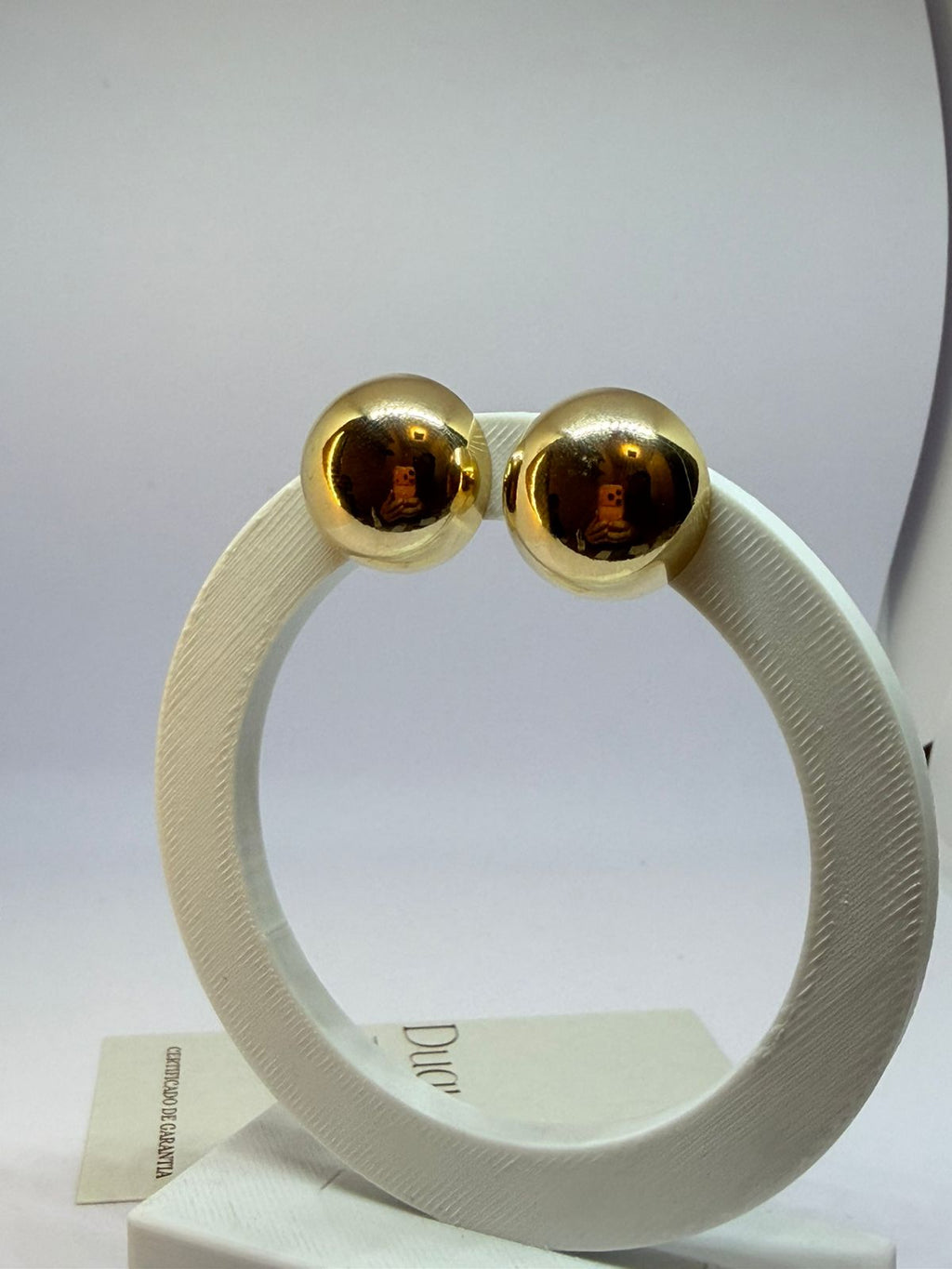 Brinco Esfera Aura Dourada