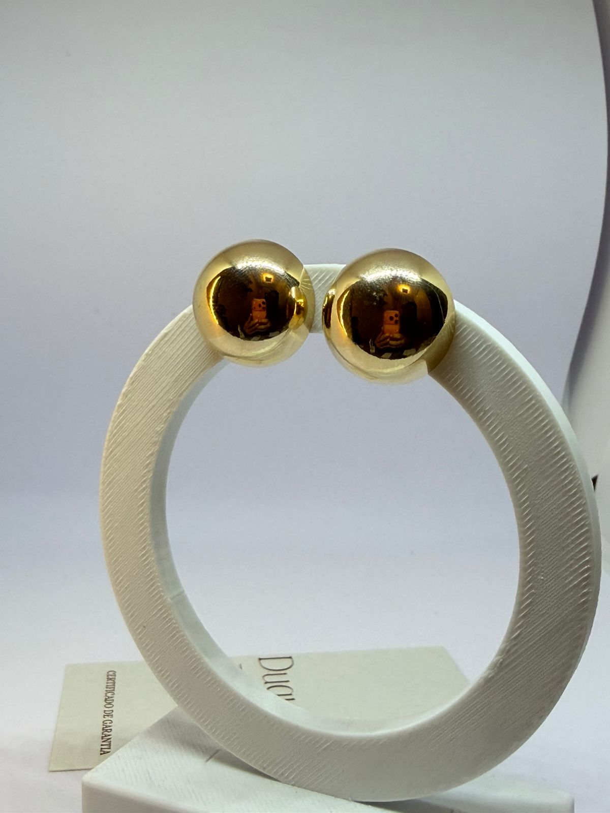 Brinco Esfera Aura Dourada