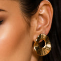 Brinco Orbe Dourado